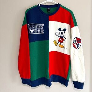 BoxLunch Mickey Mouse Sweatshirt S